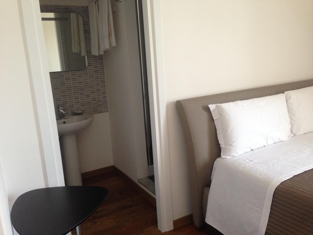 B&B Young Catania Kültér fotó