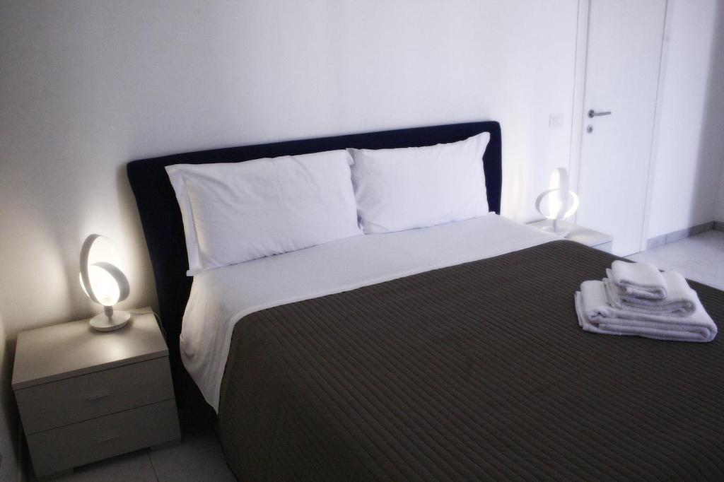 B&B Young Catania Szoba fotó